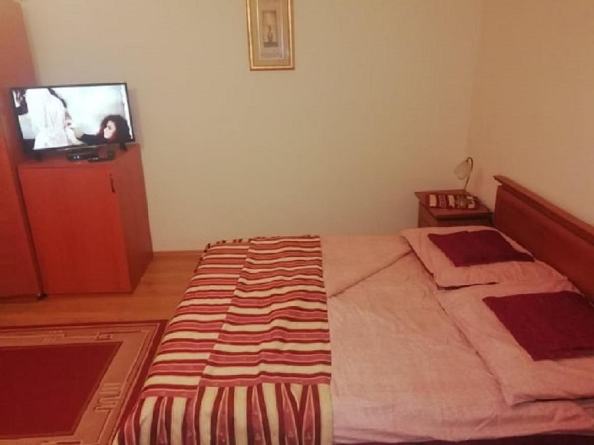 מלון מישקולץ Asta La Vista Vendeghaz מראה חיצוני תמונה